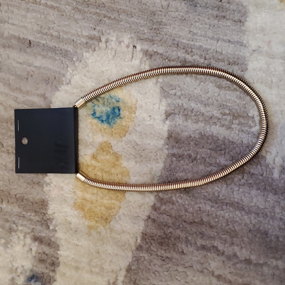Gold necklace